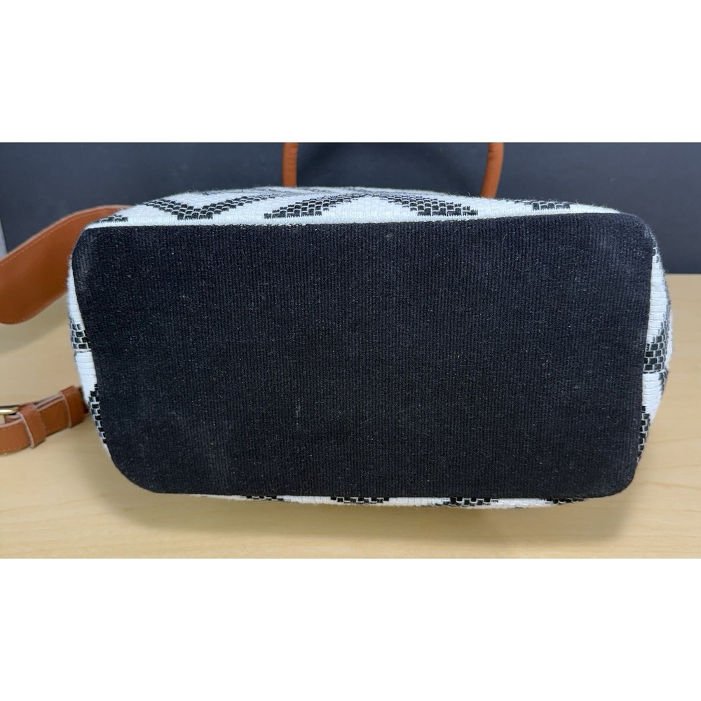 TRIBE ALIVE Large Canvas & Leather Crossbody‎ Handbag - Picture 10 of 16